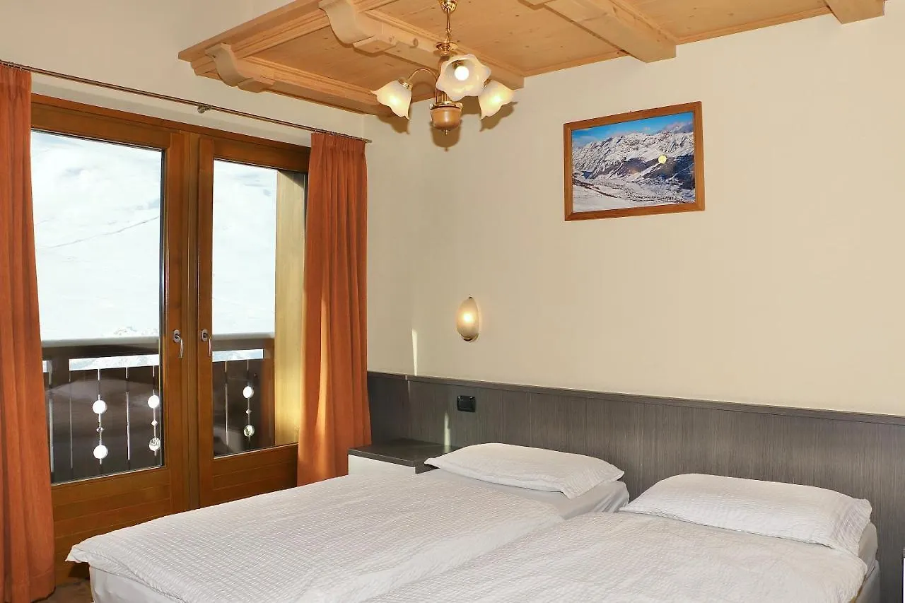 Casa Peri Apartment Livigno Italy